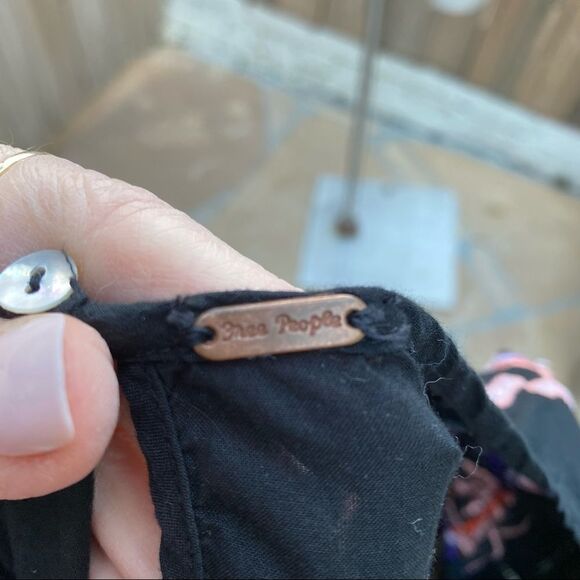 Free People Black Floral Embroidered Pavlo Mini Shift Dress XS 0 - Picture 13 of 13